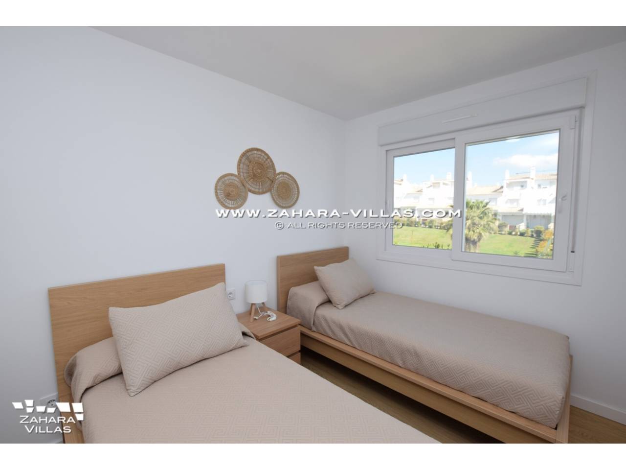 Imagen 18 de Casa Adosada de Nueva Construcción con vistas frontales al mar.