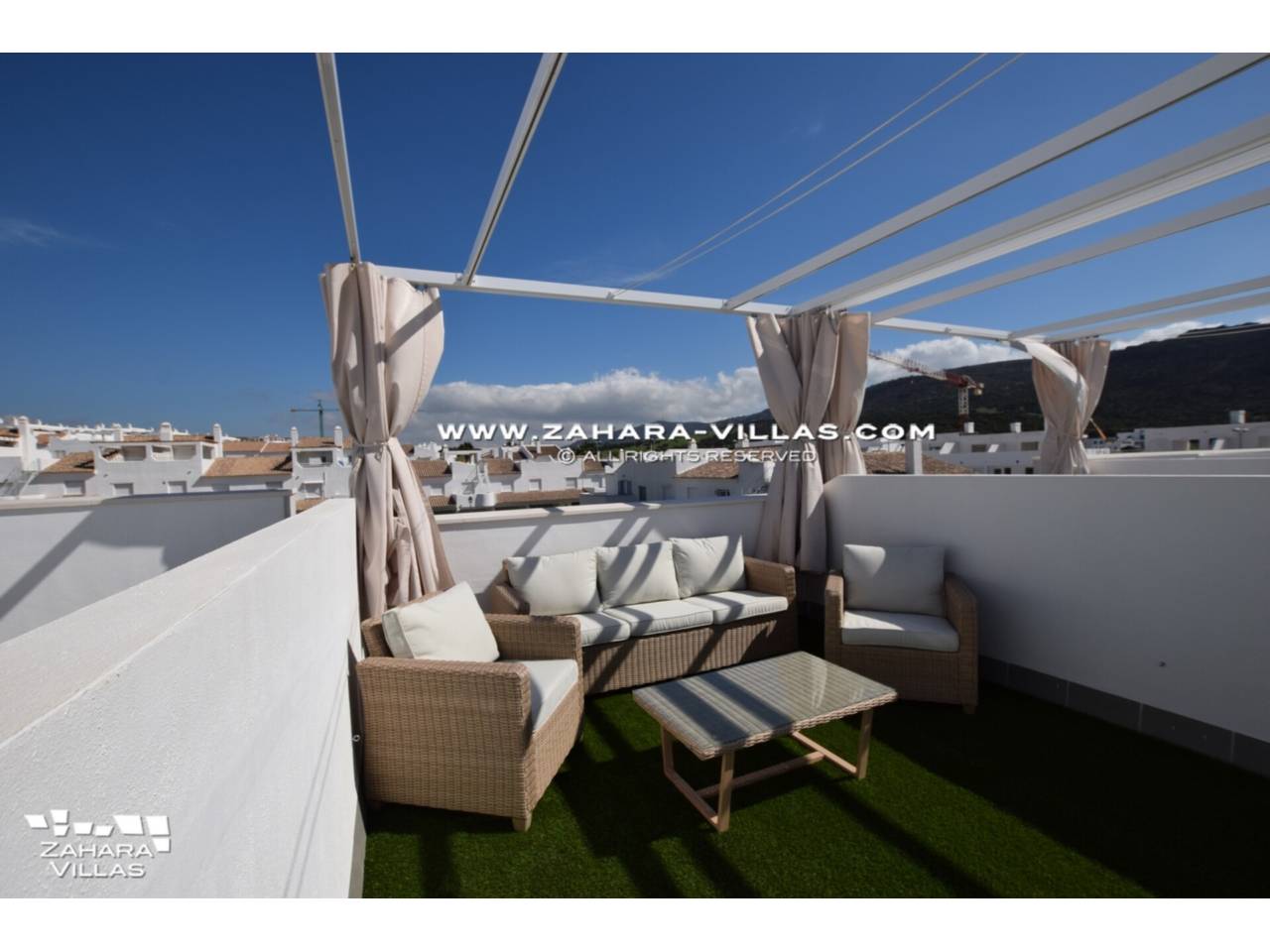 Imagen 38 de Casa Adosada de Nueva Construcción con vistas frontales al mar.