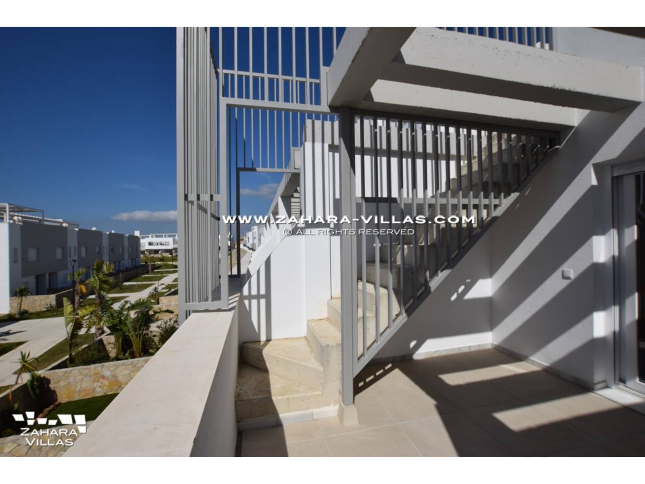 Imagen 32 de Casa Adosada de Nueva Construcción con vistas frontales al mar.