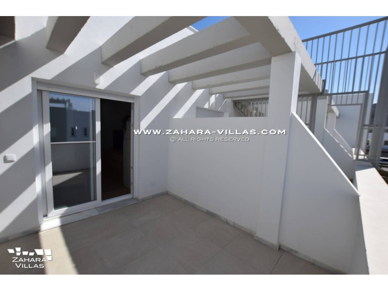 Imagen 30 de Casa Adosada de Nueva Construcción con vistas frontales al mar.