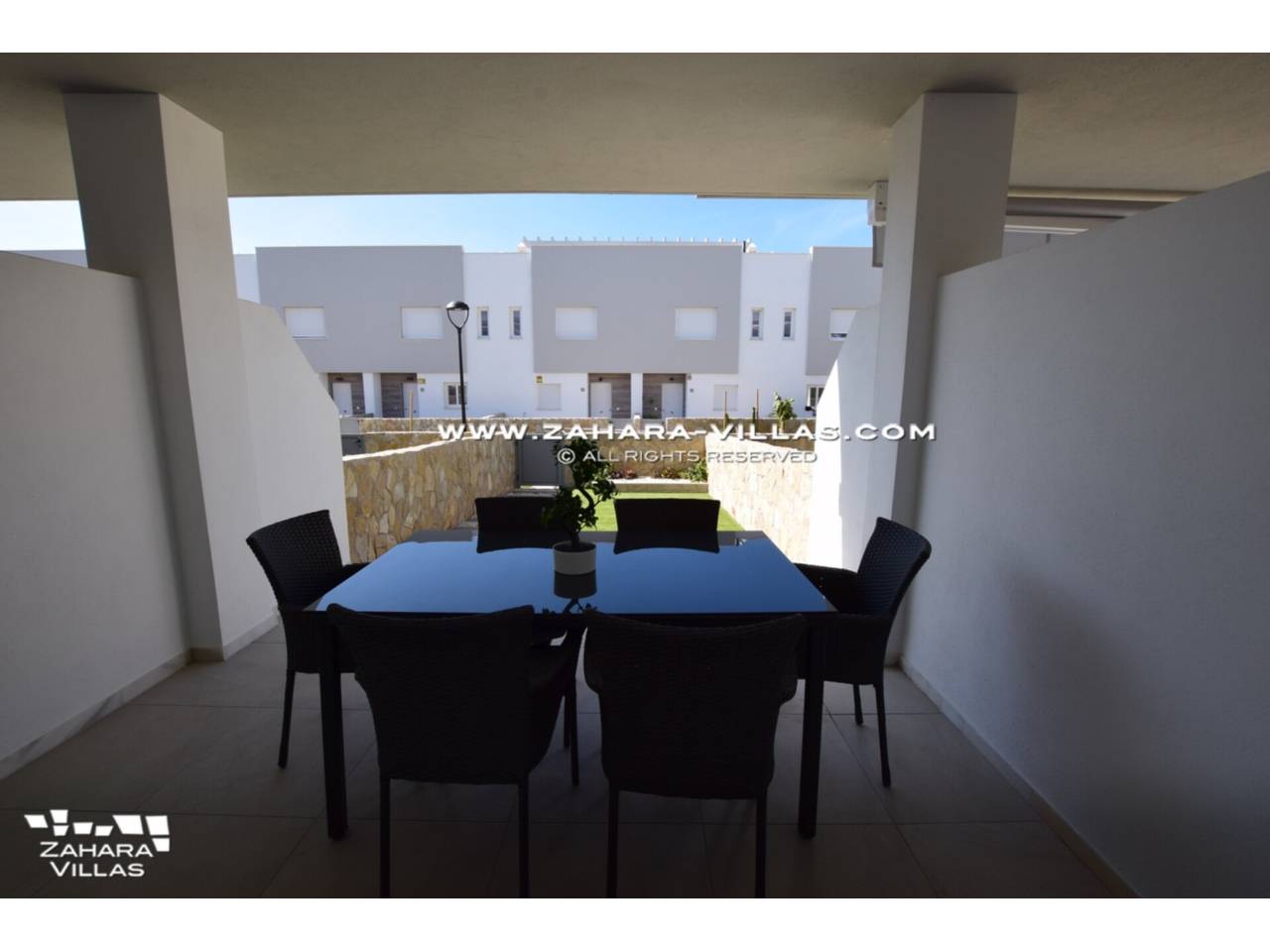 Imagen 14 de Casa Adosada de Nueva Construcción con vistas frontales al mar.