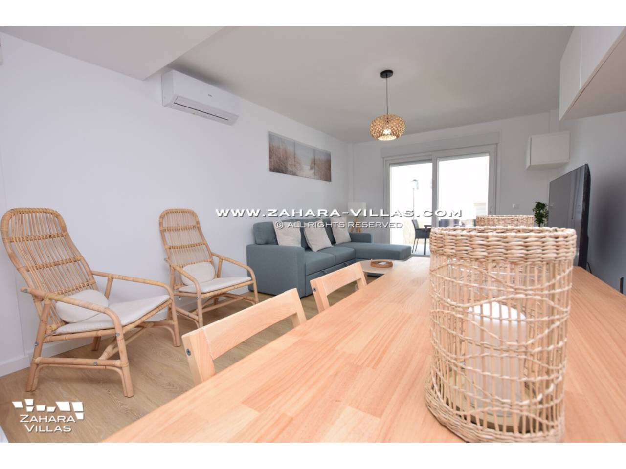 Imagen 7 de Casa Adosada de Nueva Construcción con vistas frontales al mar.