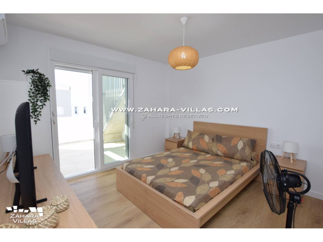 Imagen 25 de Casa Adosada de Nueva Construcción con vistas frontales al mar.