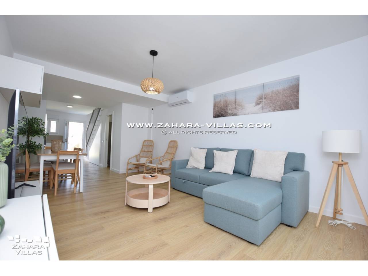 Imagen 1 de Casa Adosada de Nueva Construcción con vistas frontales al mar.