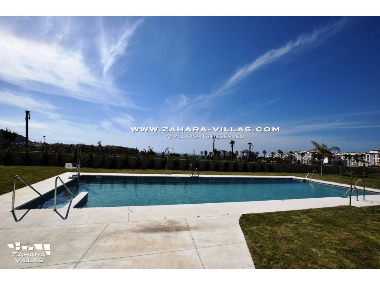 Imagen 49 de Casa Adosada de Nueva Construcción con vistas frontales al mar.