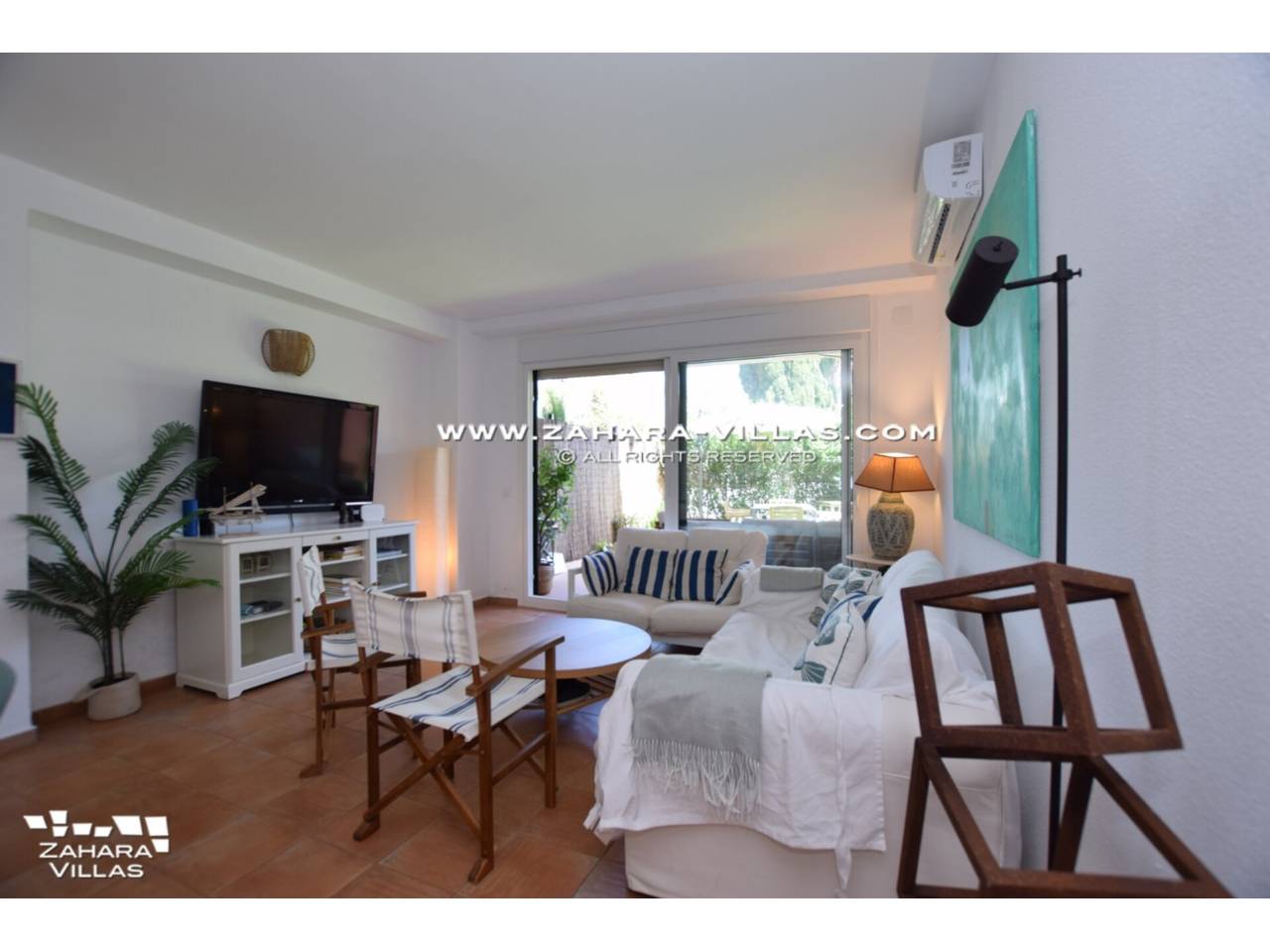 Imagen 6 de Bajo con Jardín Privado en Urb. Costa Zahara, a pie de playa