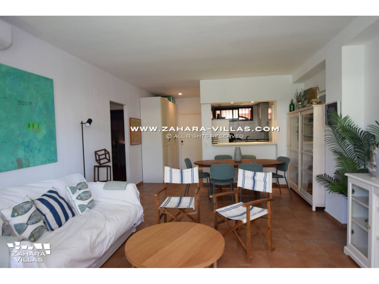 Imagen 11 de Bajo con Jardín Privado en Urb. Costa Zahara, a pie de playa