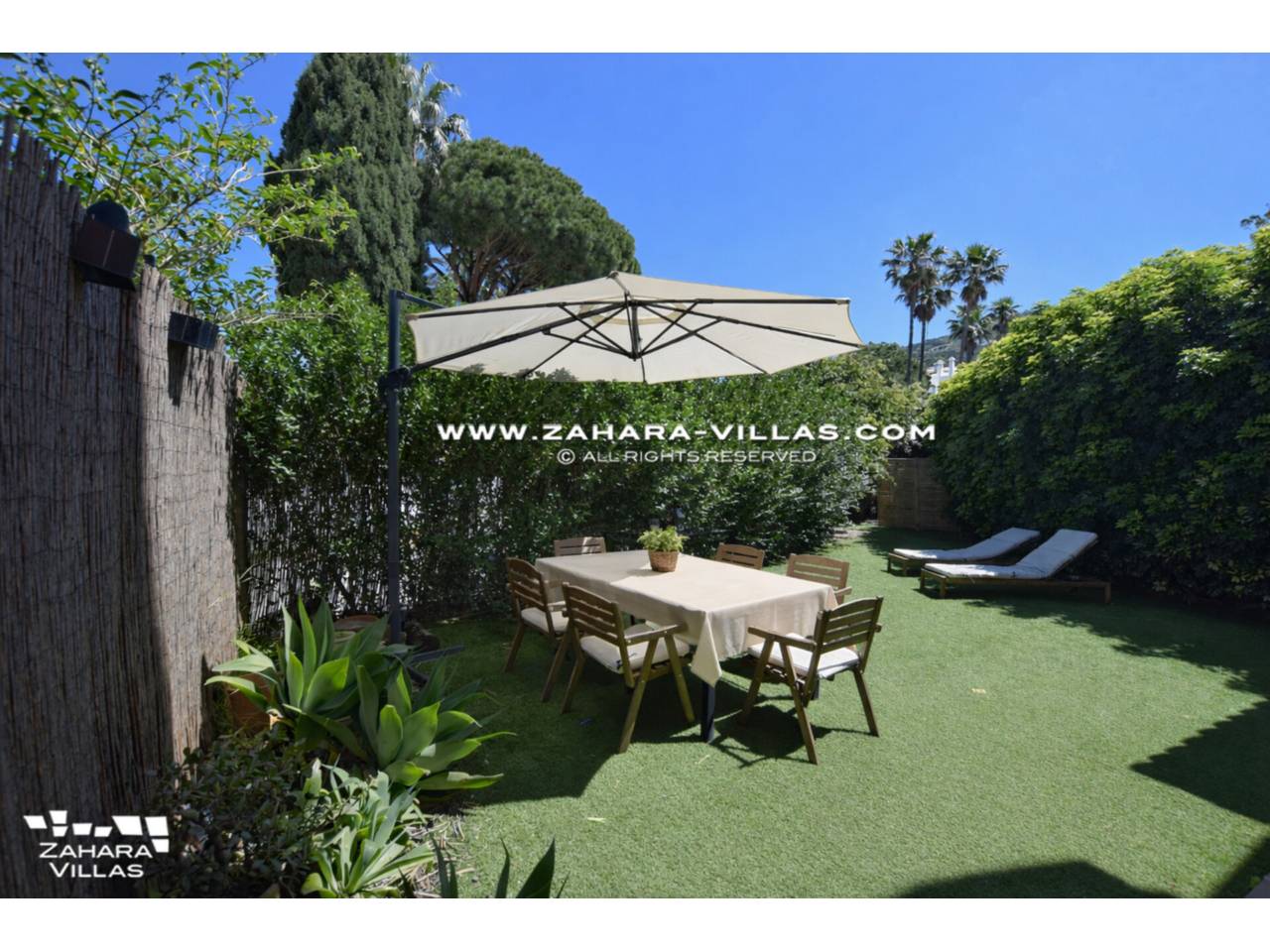 Imagen 32 de Bajo con Jardín Privado en Urb. Costa Zahara, a pie de playa