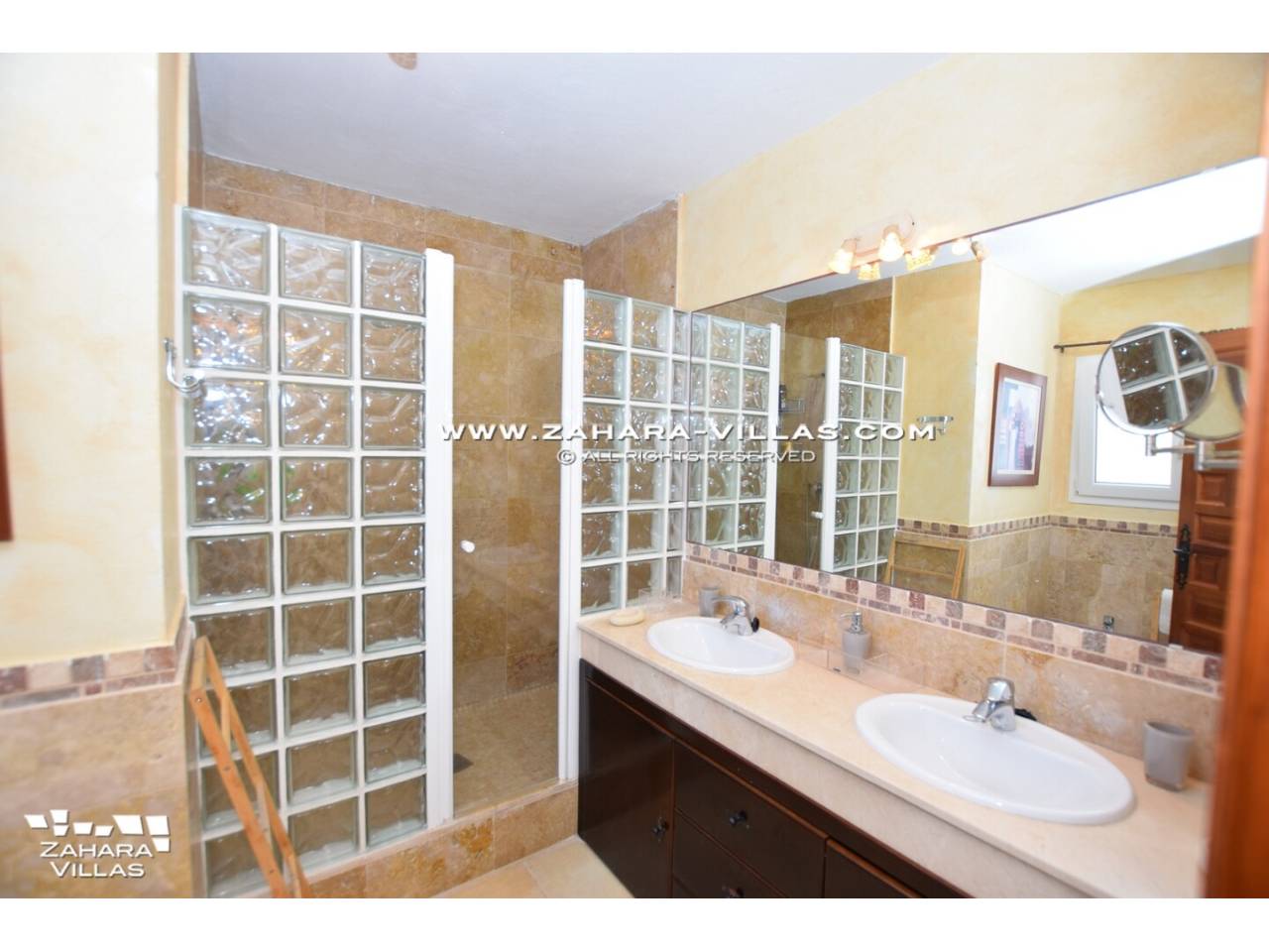 Imagen 17 de Semi-detached House for Sale in Zahara de los Atunes, La Tahona Area