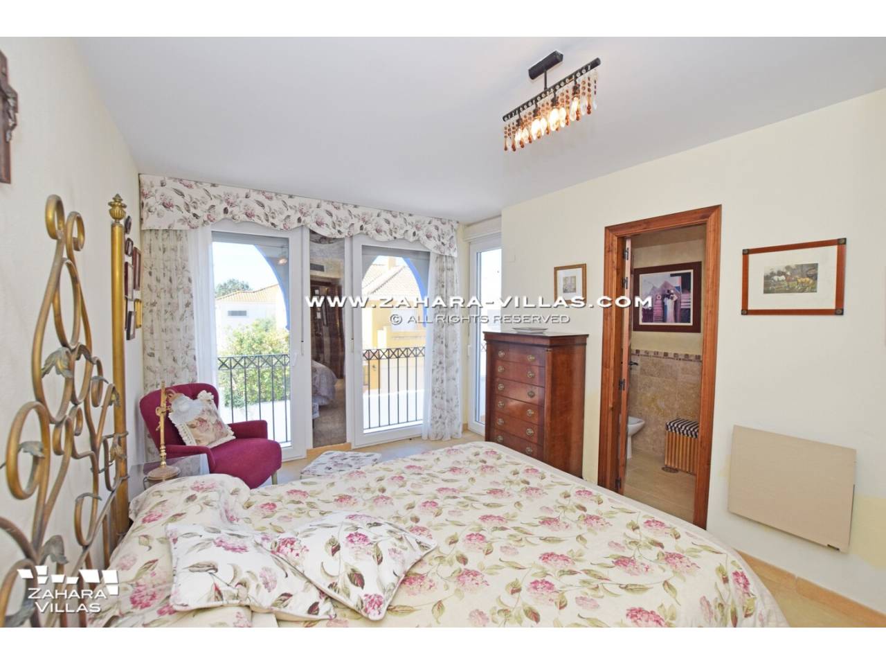 Imagen 13 de Semi-detached House for Sale in Zahara de los Atunes, La Tahona Area