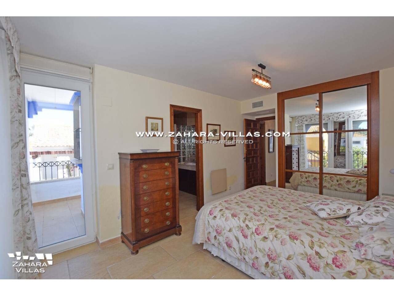 Imagen 15 de Semi-detached House for Sale in Zahara de los Atunes, La Tahona Area