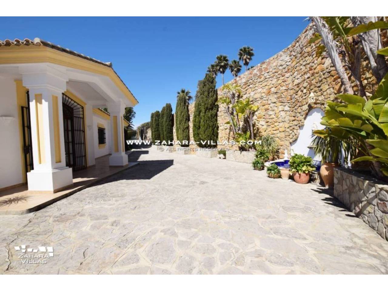 Imagen 4 de Villa mit atemberaubendem Panoramablick in Atlanterra zu verkaufen