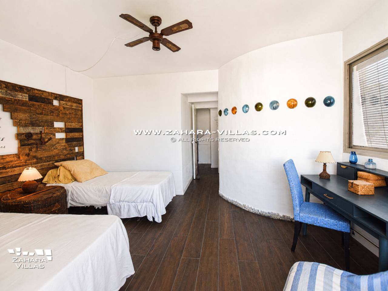 Imagen 33 de Chalet con maravilloso jardin y piscina privada en el pueblo de Zahara de los Atunes.