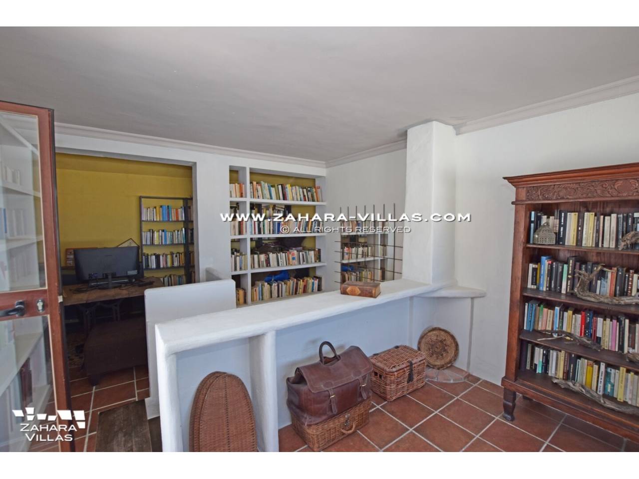 Imagen 41 de Chalet con maravilloso jardin y piscina privada en el pueblo de Zahara de los Atunes.
