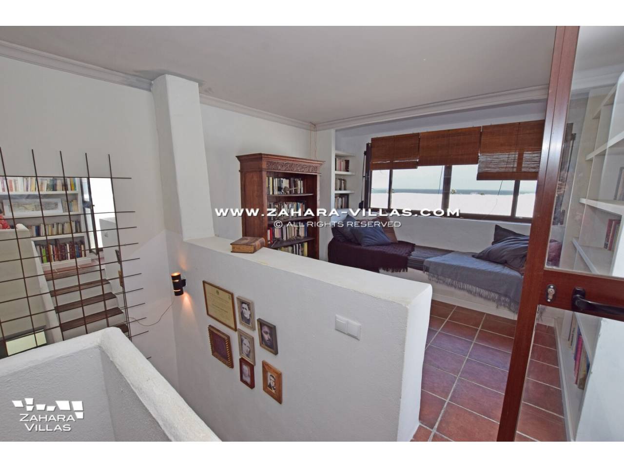 Imagen 42 de Chalet con maravilloso jardin y piscina privada en el pueblo de Zahara de los Atunes.