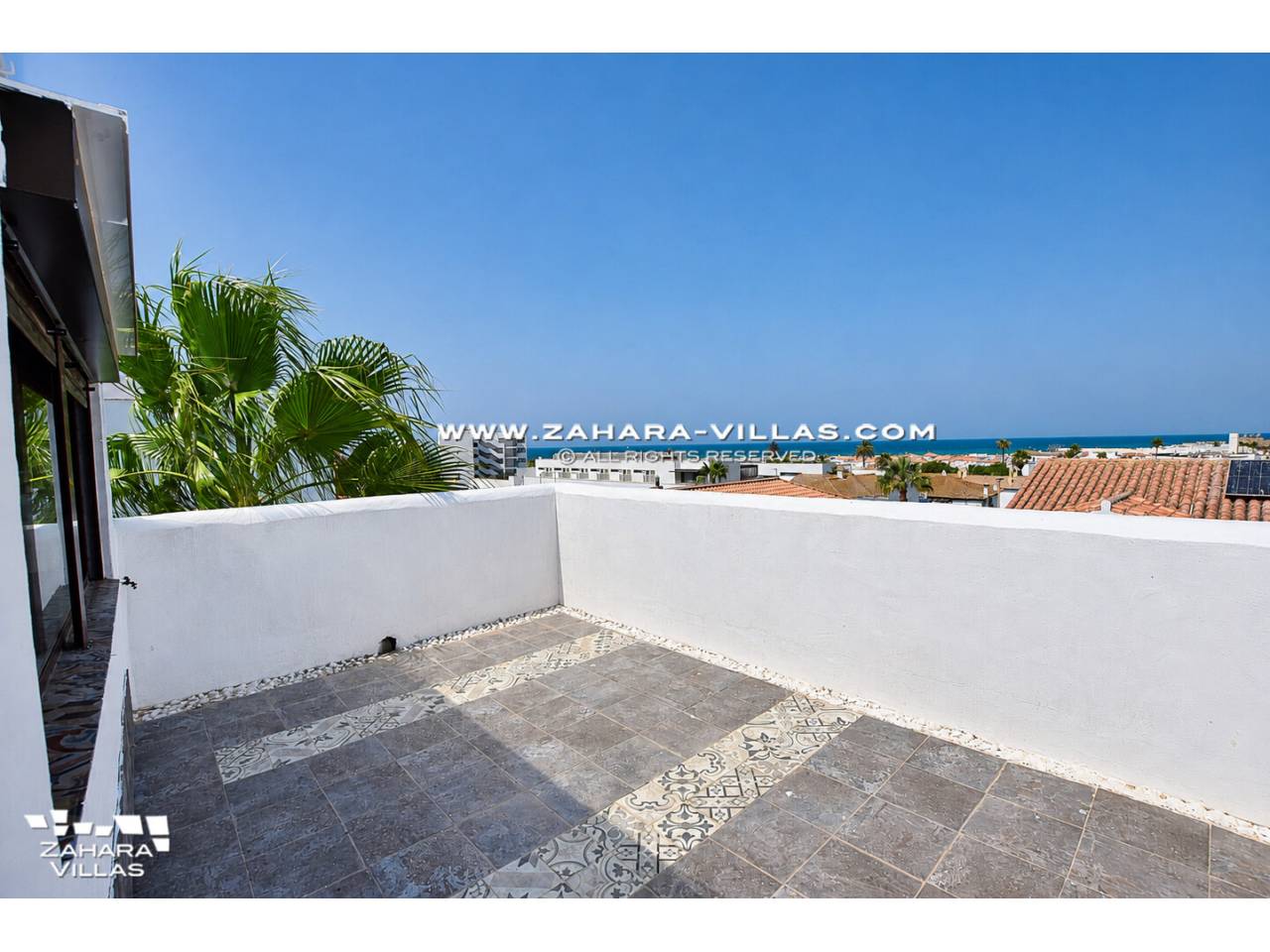 Imagen 40 de Chalet con maravilloso jardin y piscina privada en el pueblo de Zahara de los Atunes.