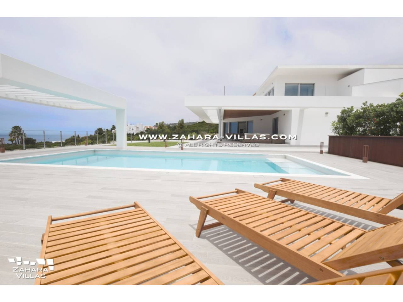 Imagen 3 de New Construction of  the 1º PASSIVHAUS Villa  for sale in Atlanterra