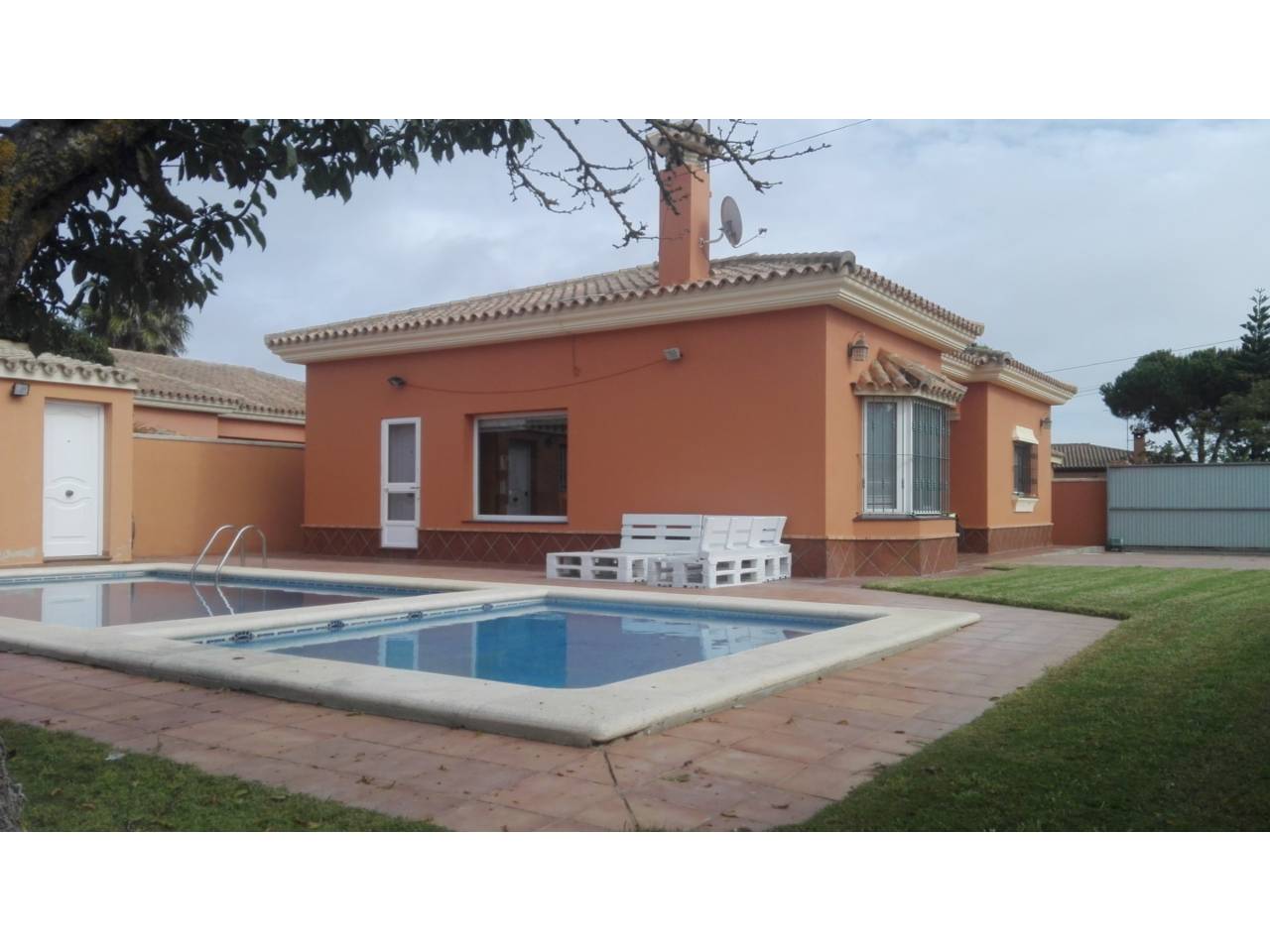 Venta de casa en Chiclana de la Frontera