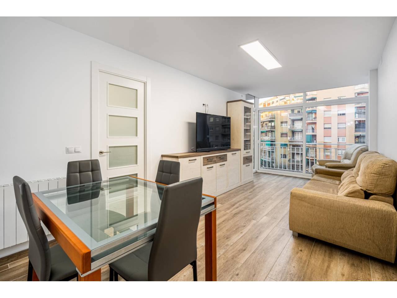 pisos en barcelona-capital · la-vila-olimpica-del-poblenou 445000€
