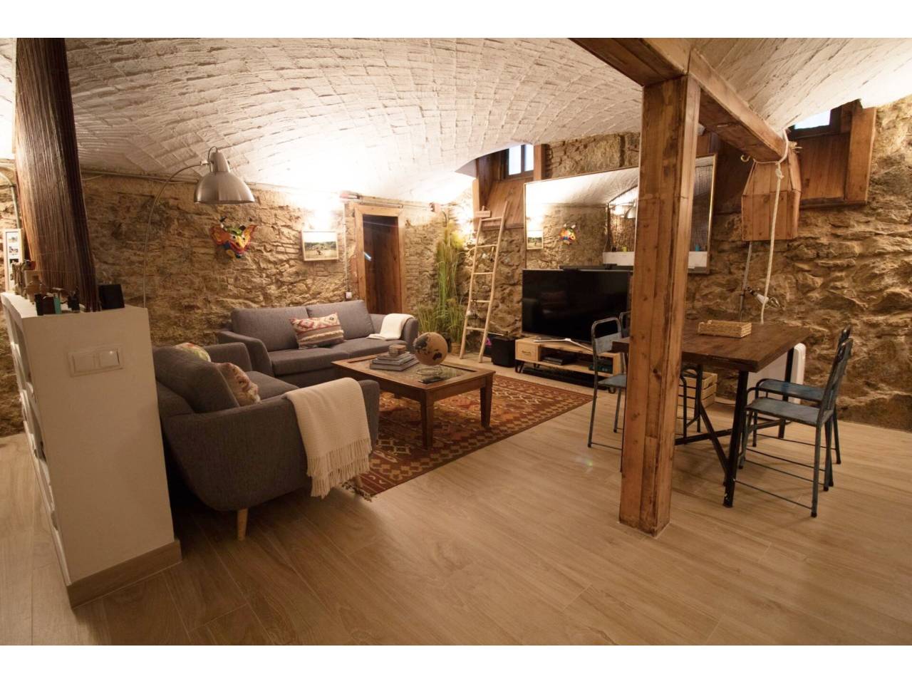 menusale_subloft en barcelona-capital · la-vila-de-gracia 230000€