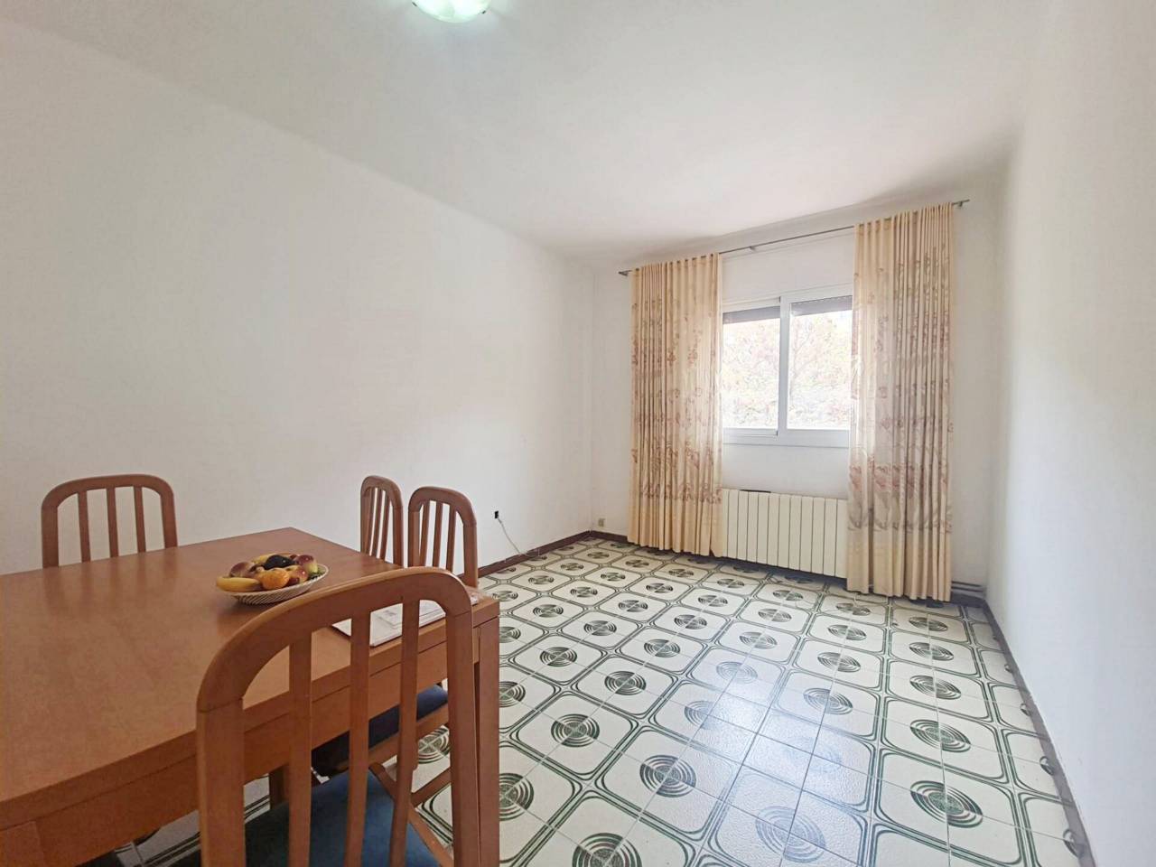 pisos en barcelona-capital · la-teixonera 196000€