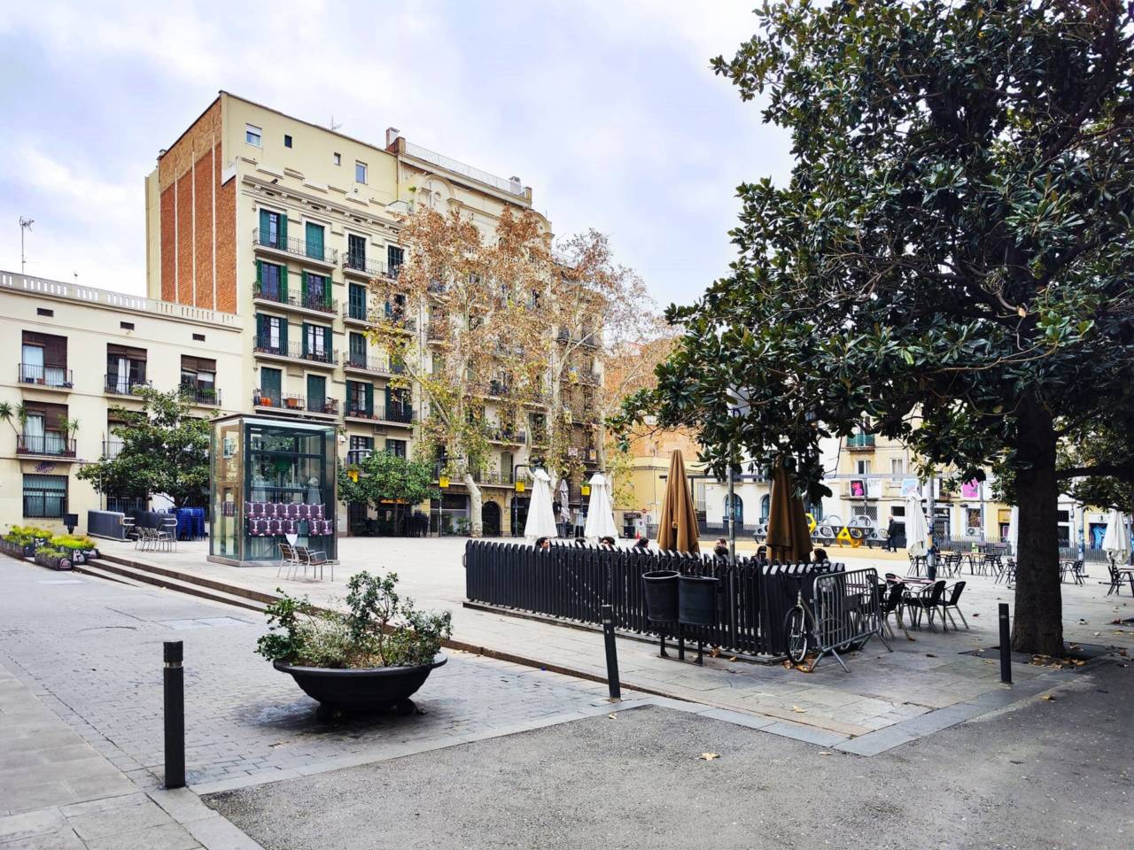 locales-comerciales en barcelona-capital · la-vila-de-gracia €