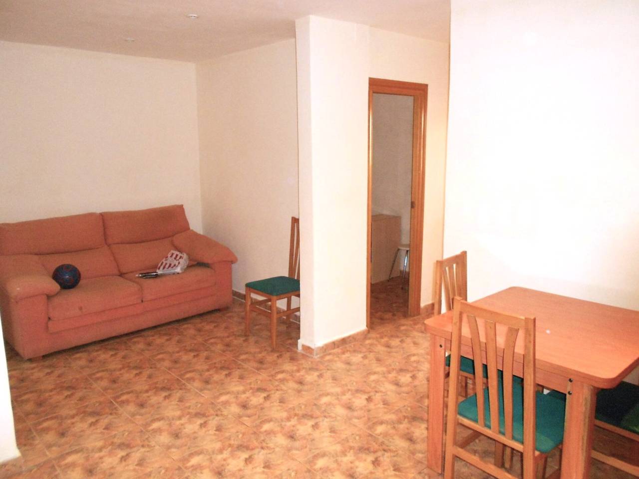 pisos en l'hospitalet-de-llobregat · la-florida 128000.00€