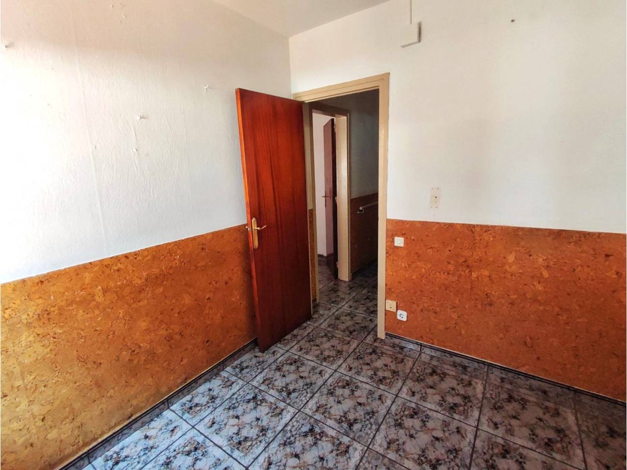 pisos en cornella-de-llobregat · el-pedro 340000.00€