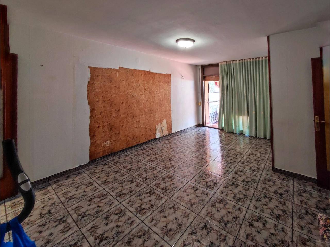 pisos en cornella-de-llobregat · el-pedro 340000.00€