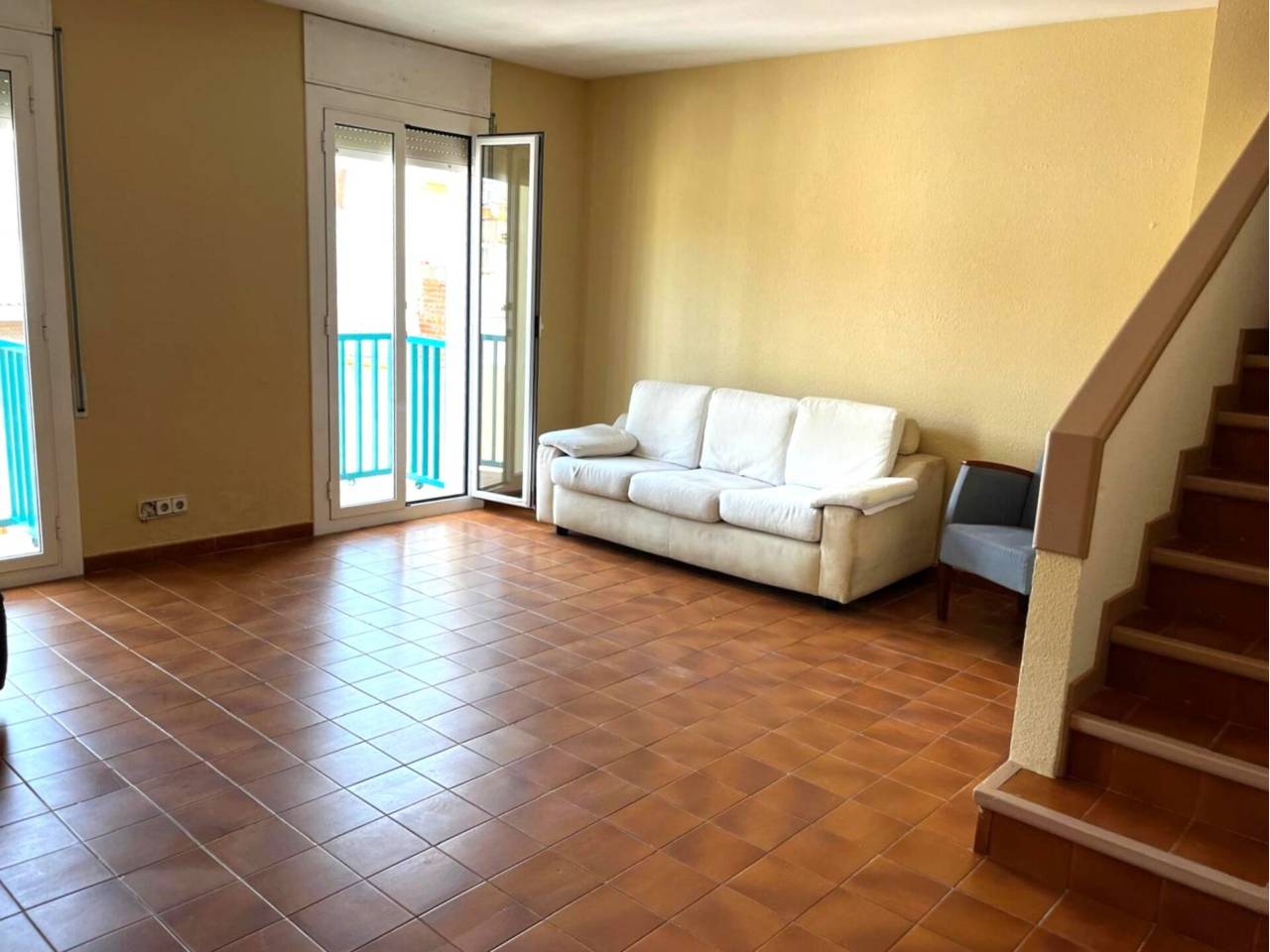 duplex en calella · calella 218000.00€