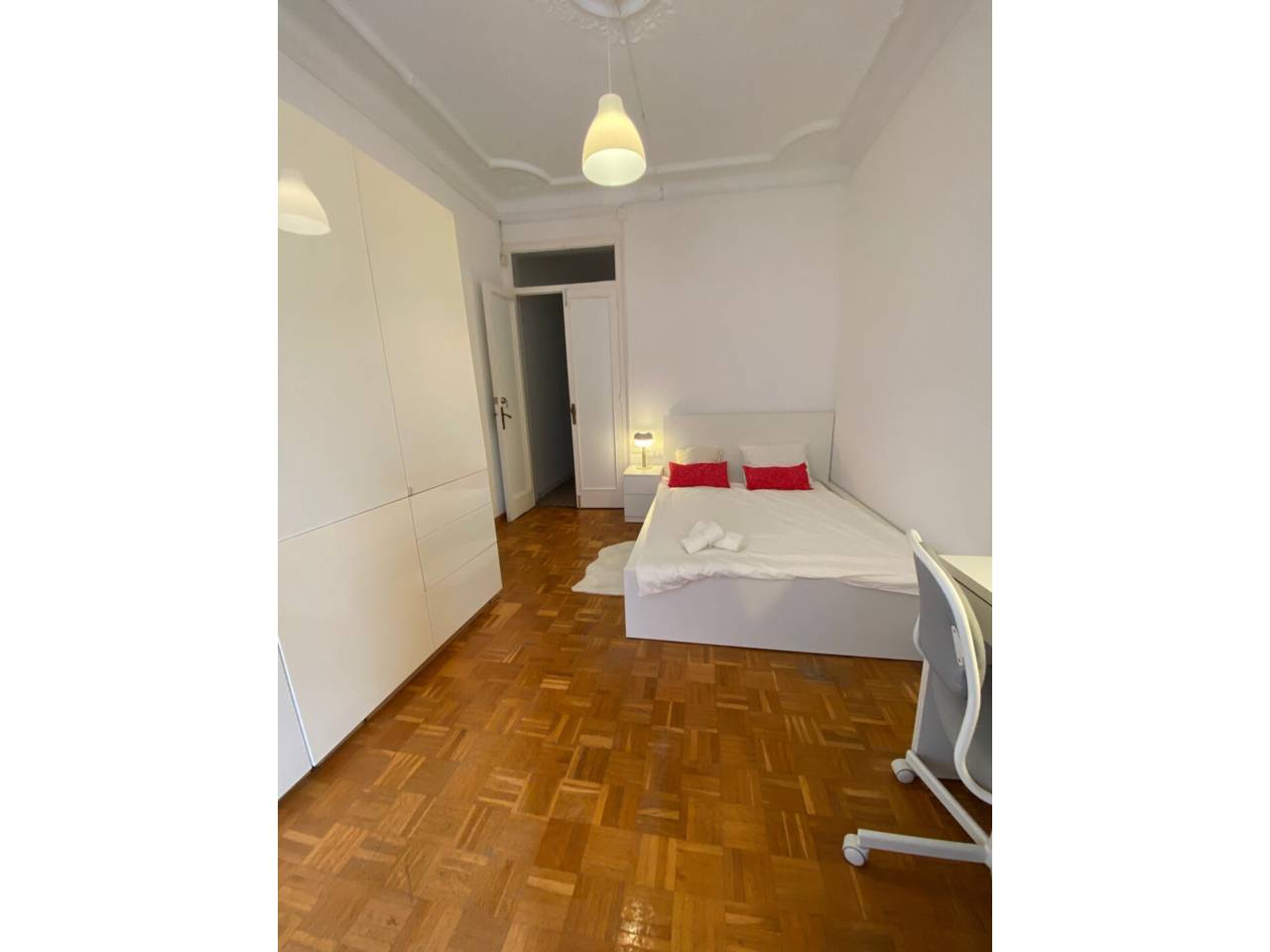 habitacion en barcelona-capital · la-vila-de-gracia €
