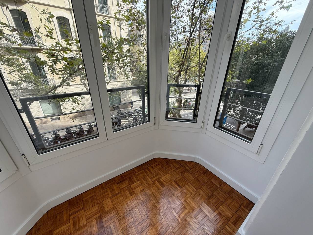 oficinas en barcelona-capital · la-vila-de-gracia €