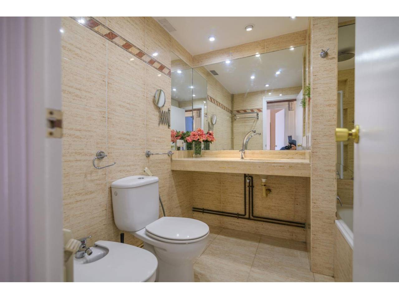 pisos en barcelona-capital · la-salut 425000.00€