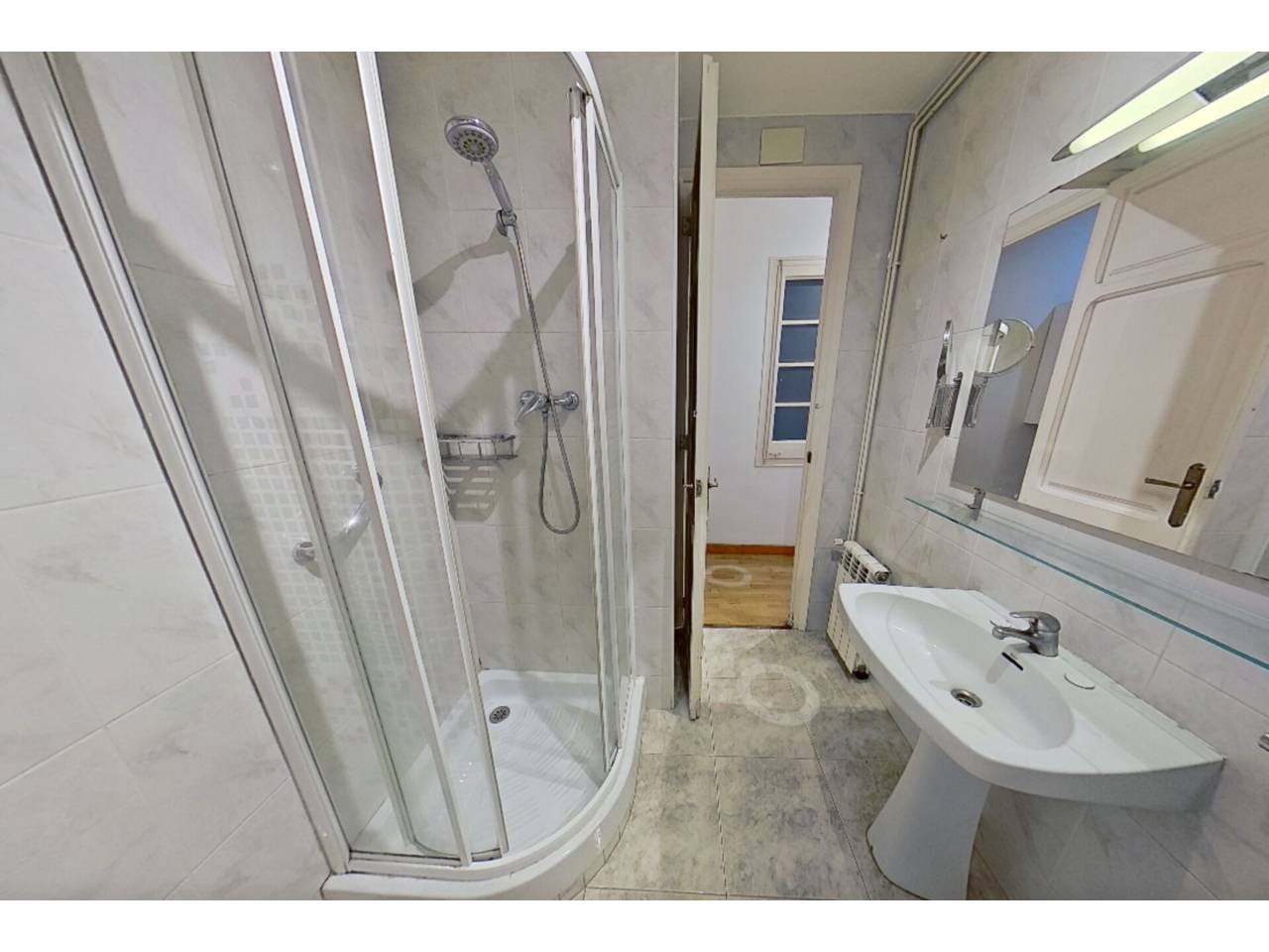 pisos en barcelona-capital · l'antiga-esquerra-de-l'eixample 448000.00€