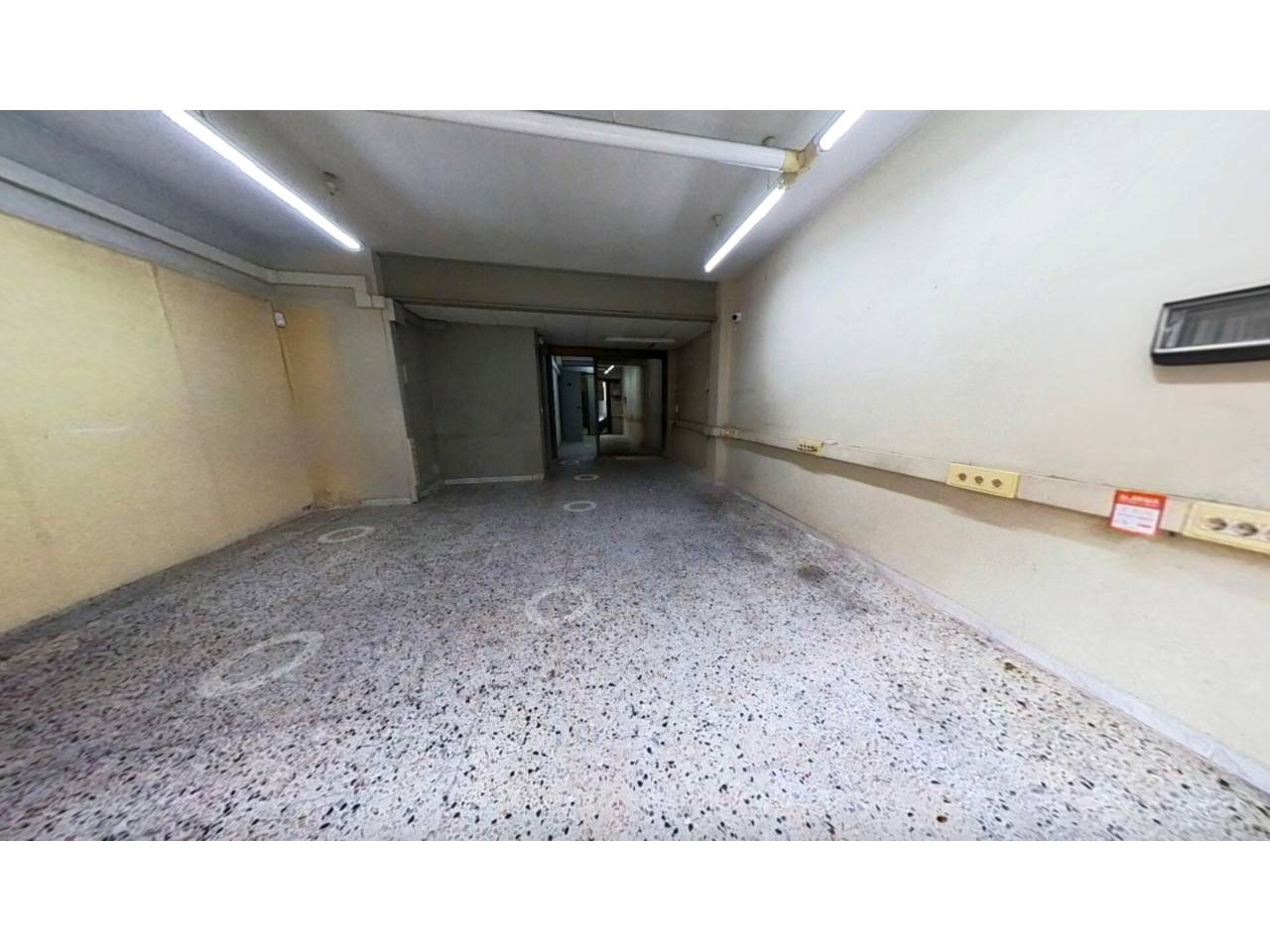 locales-comerciales en barcelona-capital · el-camp-de-l'arpa-del-clot 210000.00€