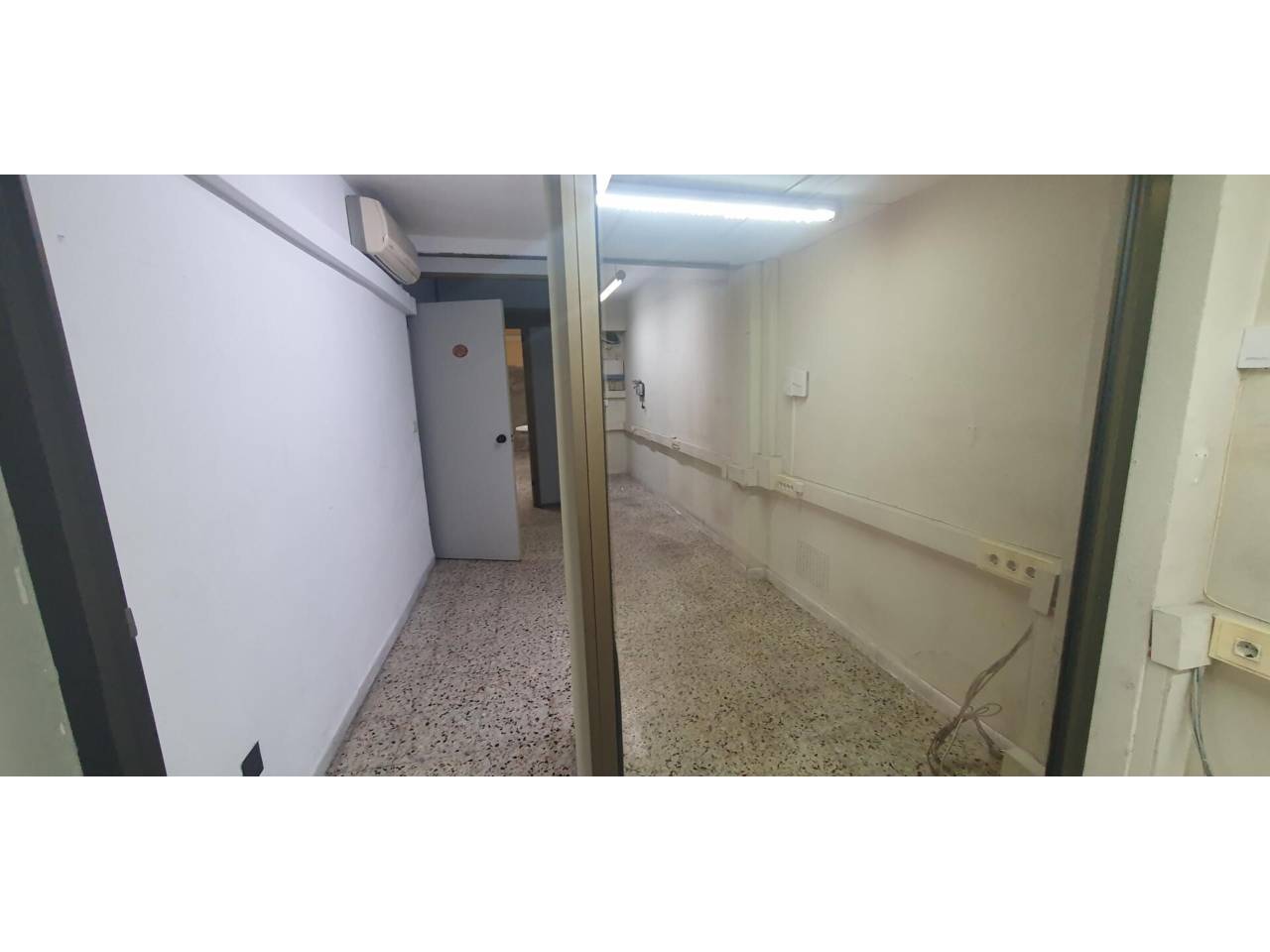 locales-comerciales en barcelona-capital · el-camp-de-l'arpa-del-clot 210000.00€