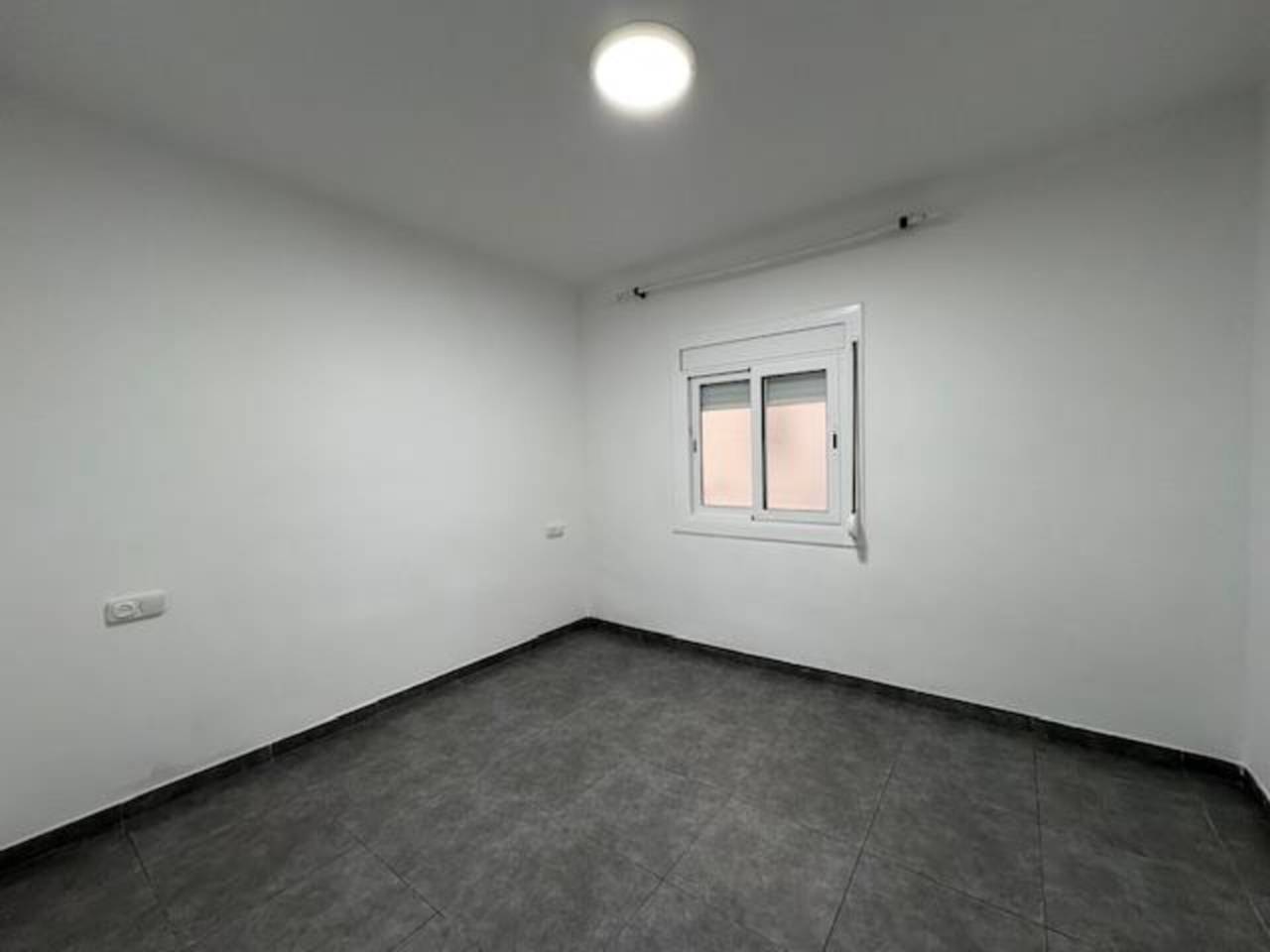 pisos en esplugues-de-llobregat · esplugues-de-llobregat 199900.00€