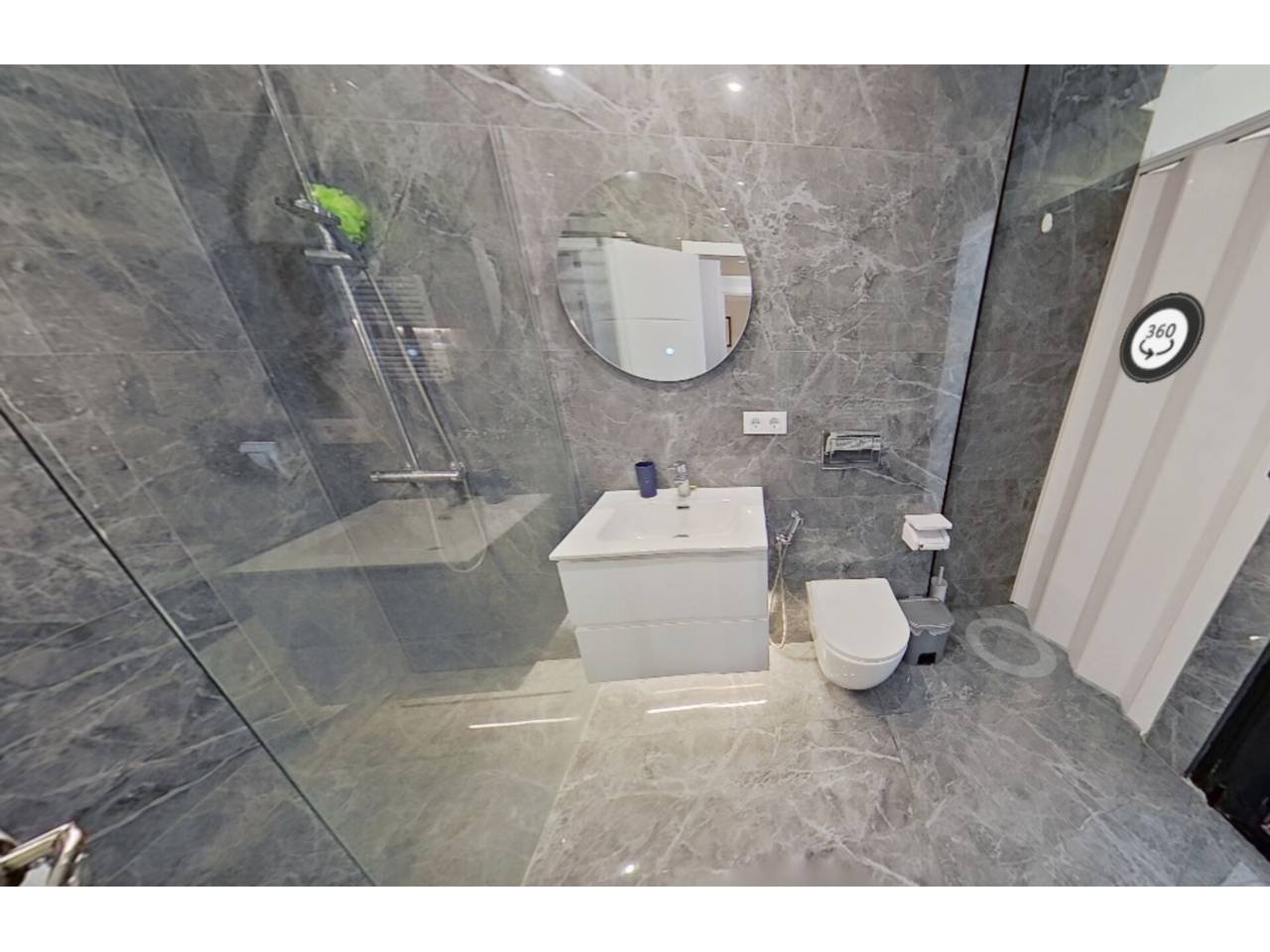 pisos en barcelona-capital · el-raval 329000.00€