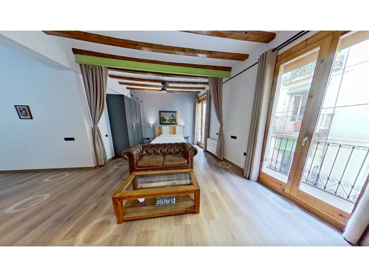 pisos en barcelona-capital · el-raval 329000.00€