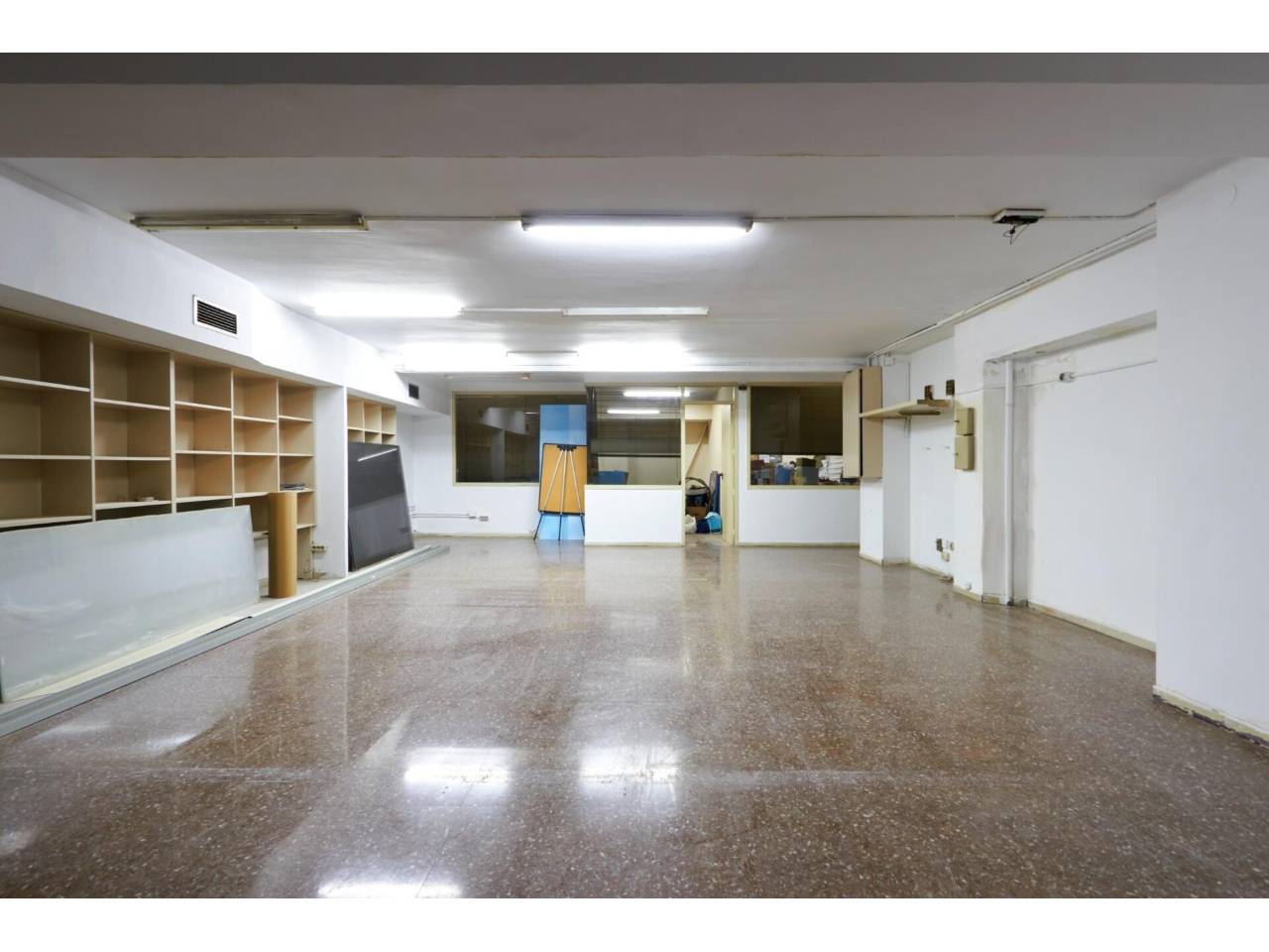 locales-comerciales en barcelona-capital · sant-gervasi-galvany 1150000.00€