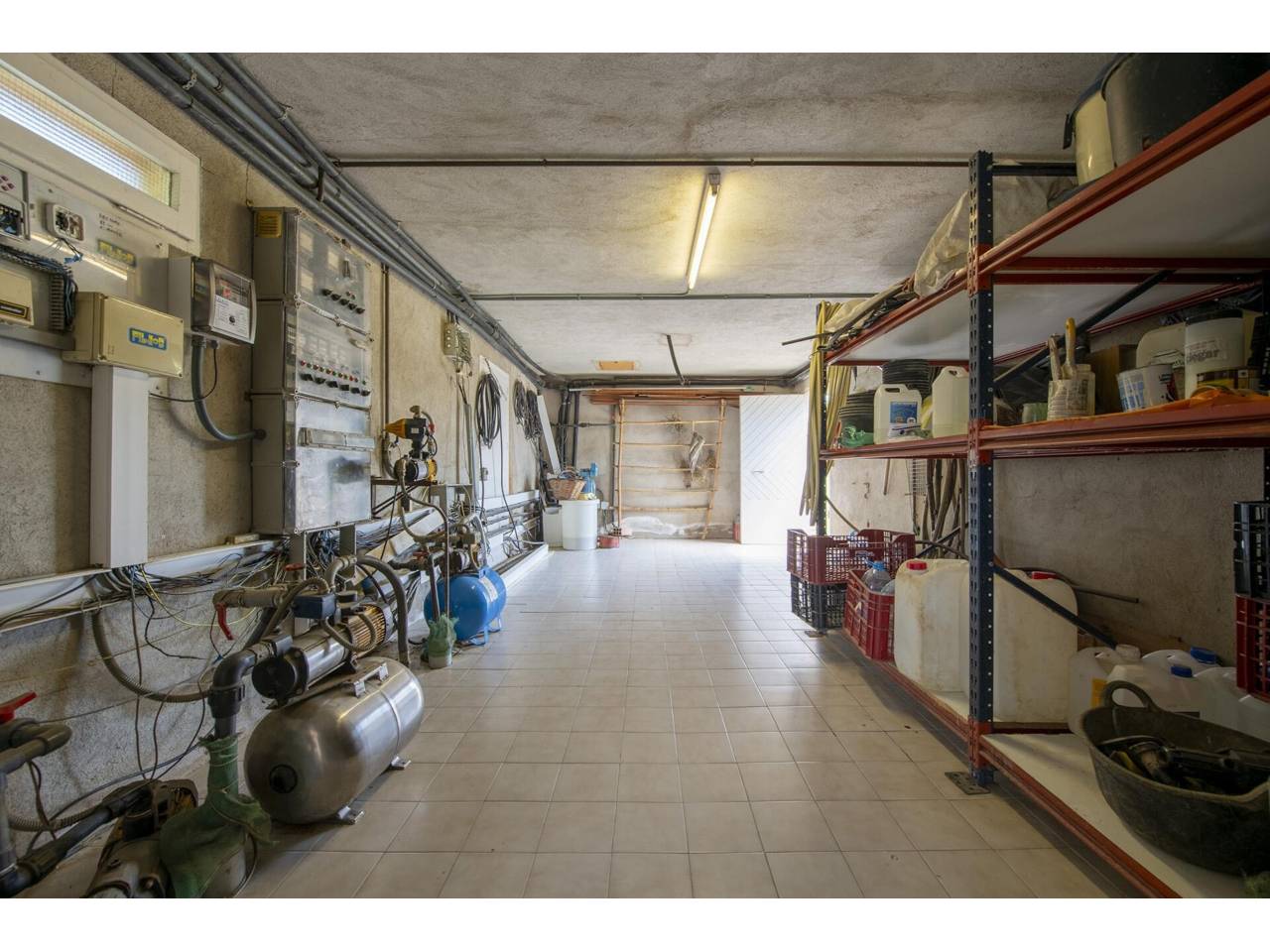 casa en cornella-del-terri · cornella-del-terri 940000.00€