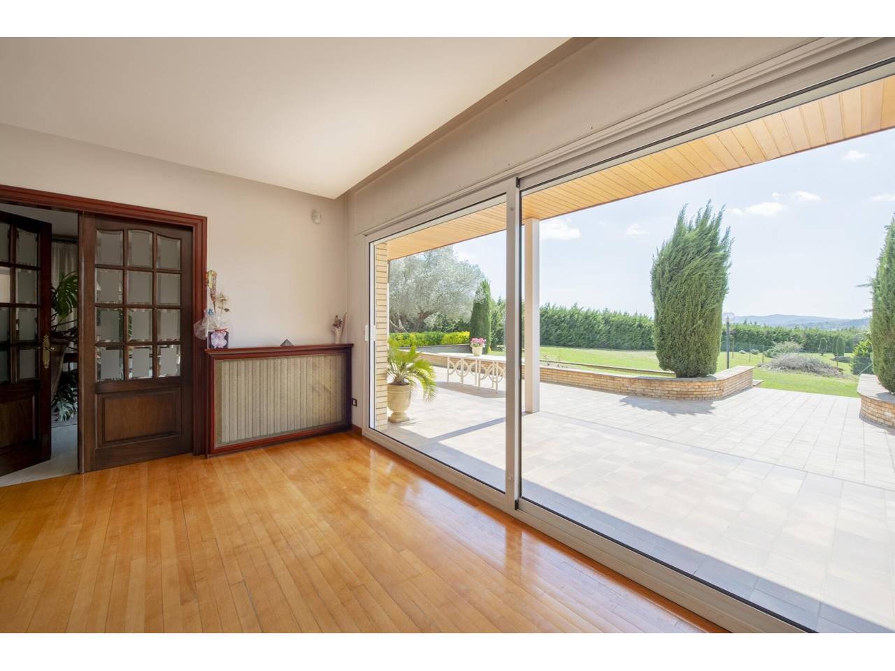 casa en cornella-del-terri · cornella-del-terri 940000.00€