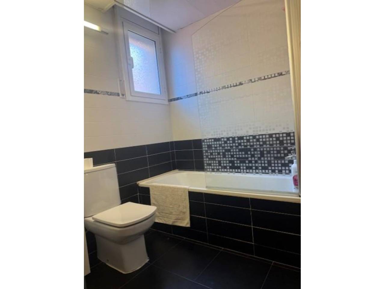 casa-pareada en barcelona-capital · torre-baro 619000.00€