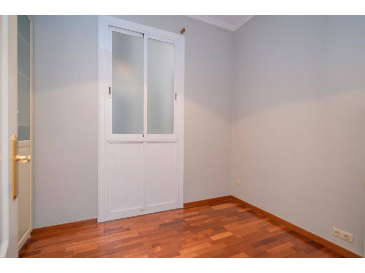 pisos en barcelona-capital · l'antiga-esquerra-de-l'eixample 550000.00€