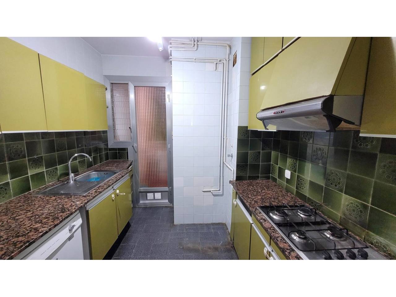 pisos en barcelona-capital · el-camp-d'en-grassot-gracia-nova 495000.00€