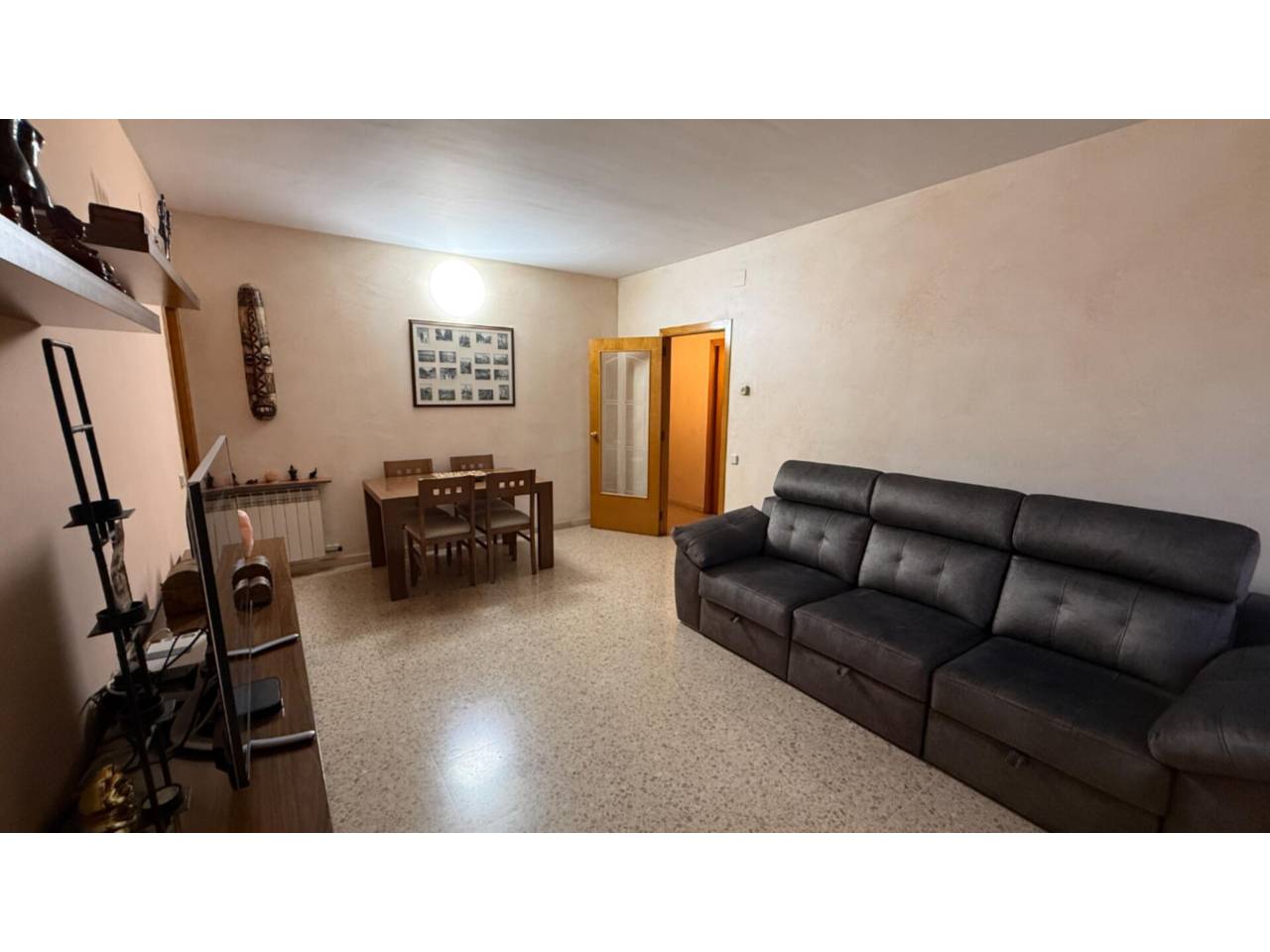 pisos en cornella-de-llobregat · almeda 367000.00€