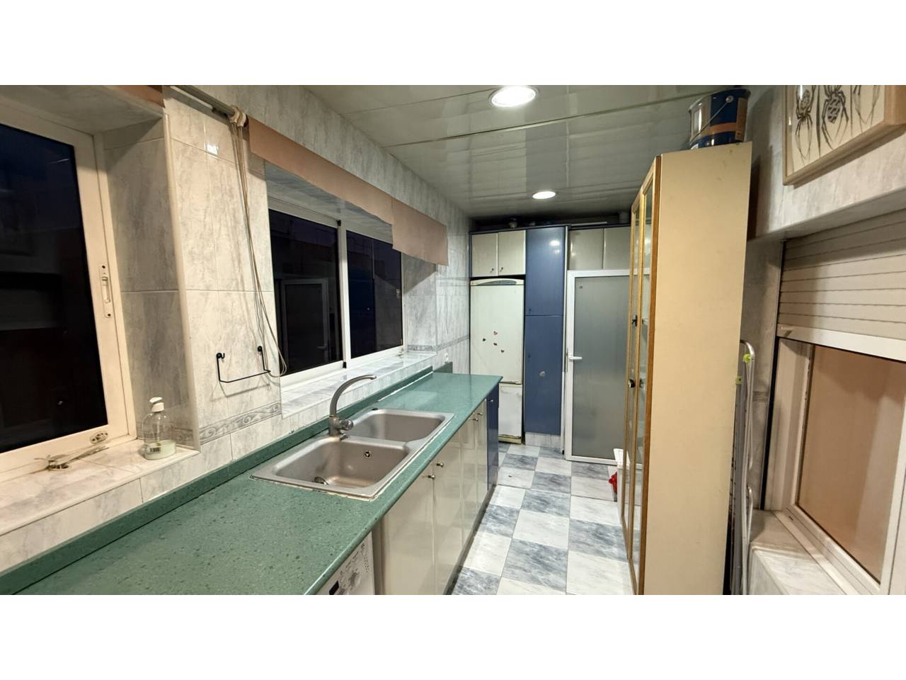 pisos en l'hospitalet-de-llobregat · la-torrassa 165000.00€