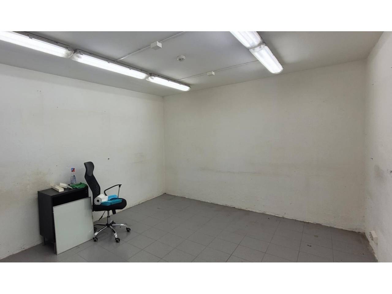 locales-comerciales en barcelona-capital · sant-antoni 430000.00€