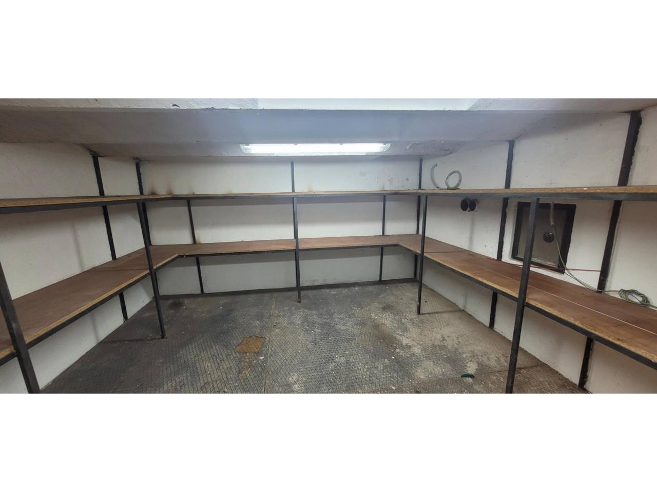 locales-comerciales en barcelona-capital · sant-antoni 430000.00€