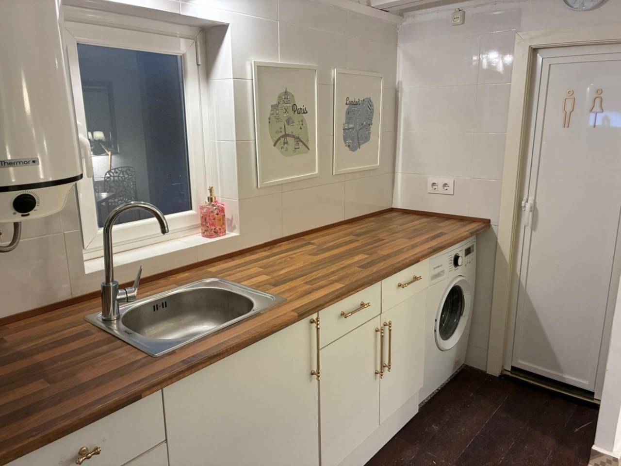 locales-comerciales en barcelona-capital · el-raval 249000.00€